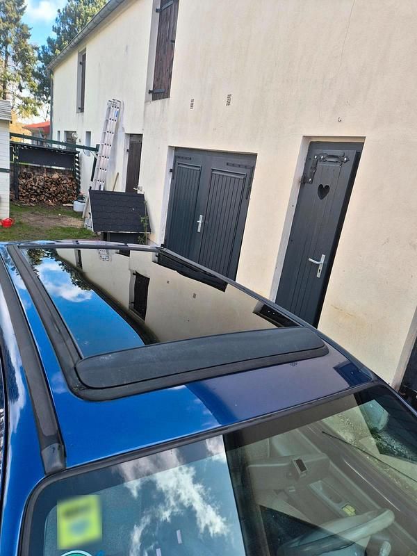 Gebraucht Renault Twingo 59 PS (43 kW) 1999 Blau Kleinwagen