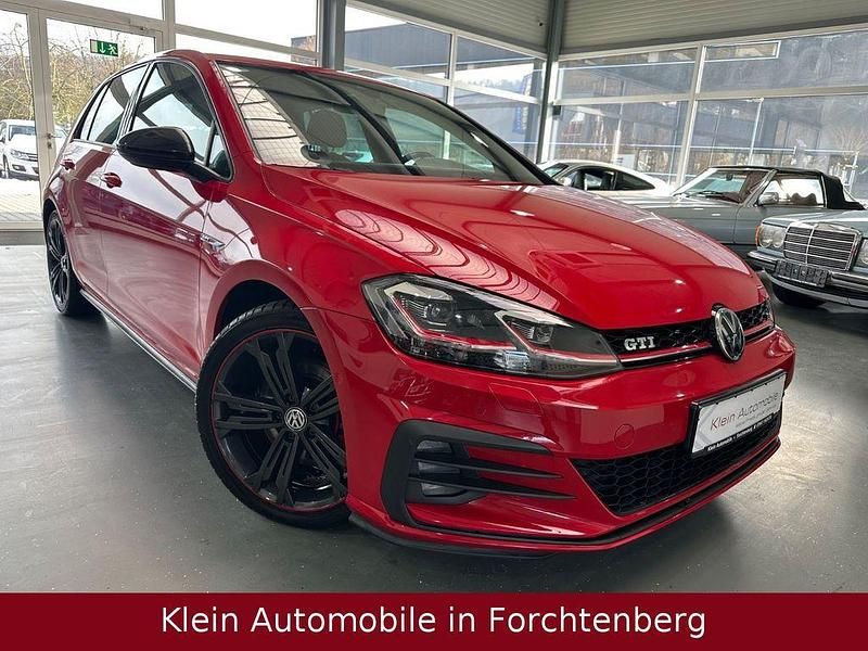 Rot Gebraucht 2017 VW Golf GTI Limousine | 20.990 € (Fairer Preis) - Bild 1/4