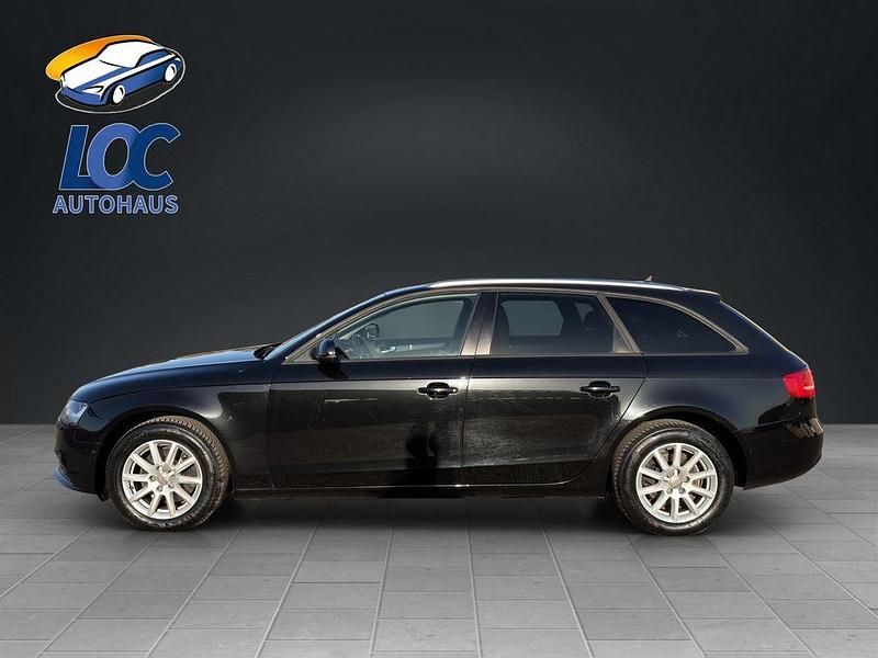 Gebraucht Audi A4 Attraction 150 PS (110 kW) 2015 Mythosschwarz Kombi