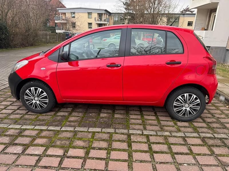 Gebraucht Toyota Yaris 69 PS (50 kW) 2007 Kleinwagen