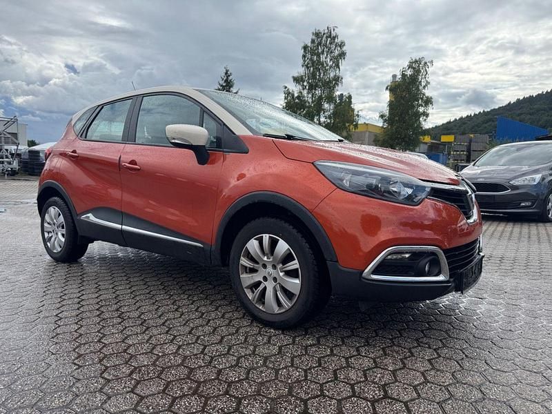 Gebraucht Renault Captur Experience 90 PS (66 kW) 2016 Orange SUV