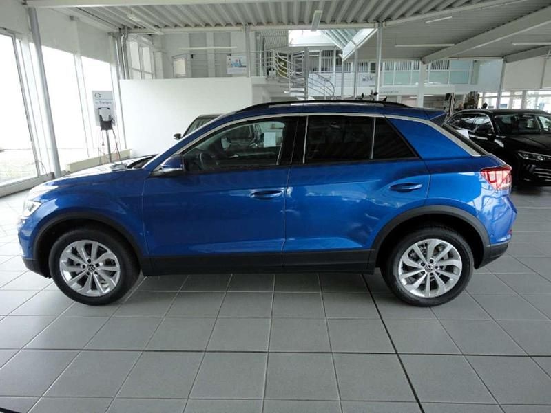 Gebraucht VW T-Roc Life 116 PS (85 kW) 2025 Ravennablaumetallic SUV