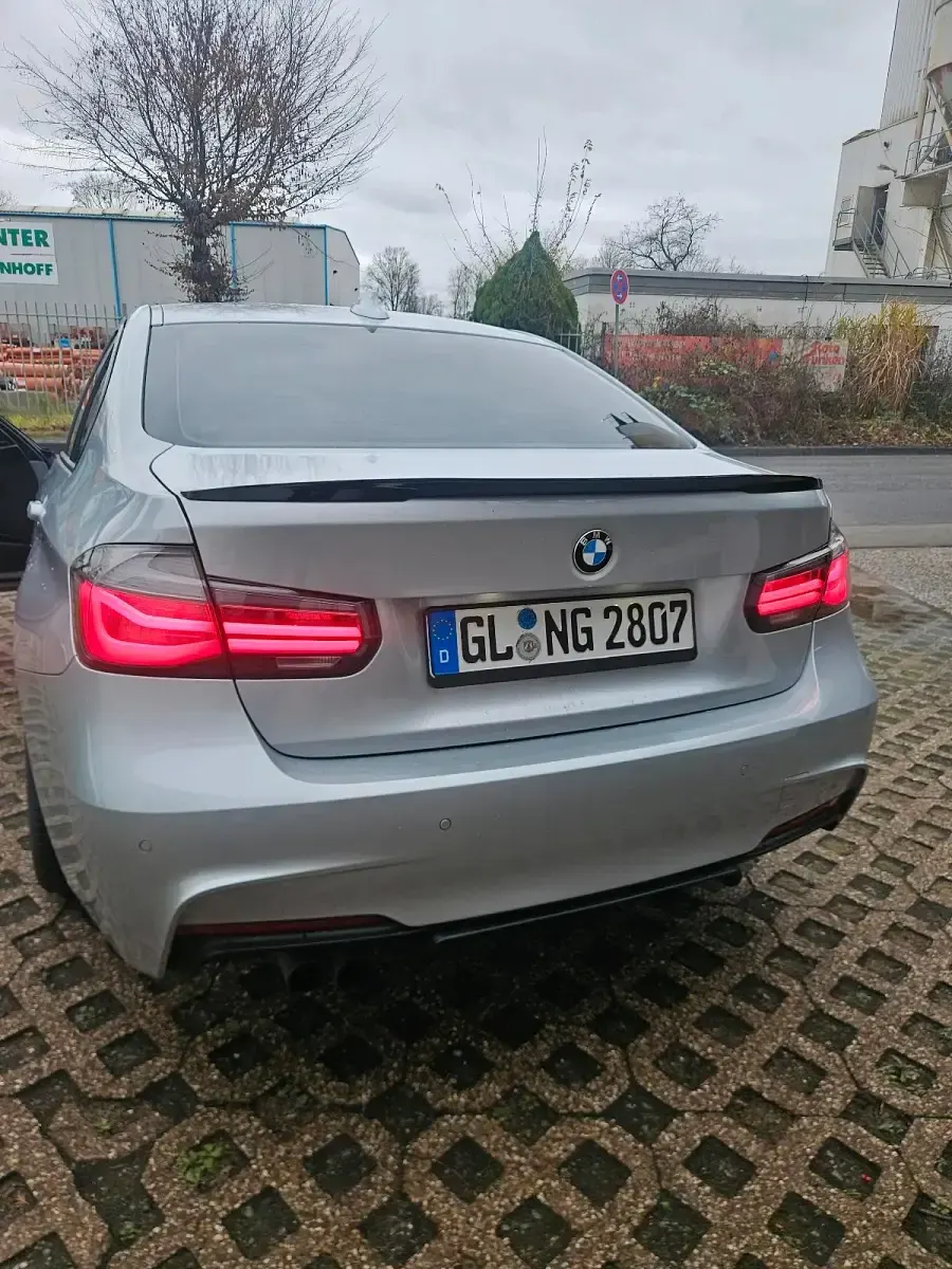 Gebraucht BMW 328 M Sport 245 PS (180 kW) 2013 Silber Limousine