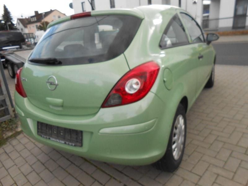 Gebraucht Opel Corsa Selection 80 PS (58 kW) 2009 Grün Kleinwagen
