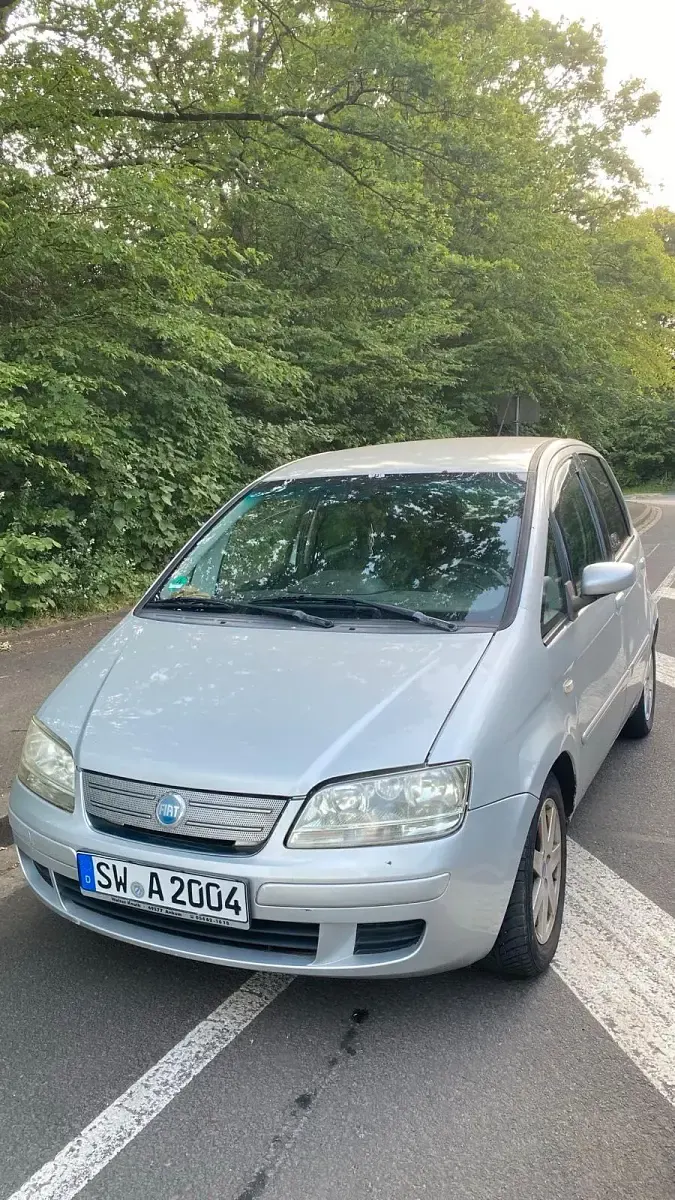 Gebraucht Fiat Idea 95 PS (69 kW) 2007 Van / Kleinbus