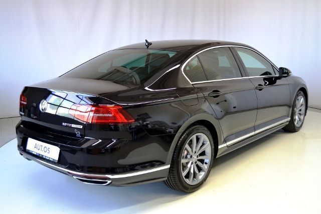 Gebraucht VW Passat Highline 190 PS (139 kW) 2015 Schwarz metallic Limousine