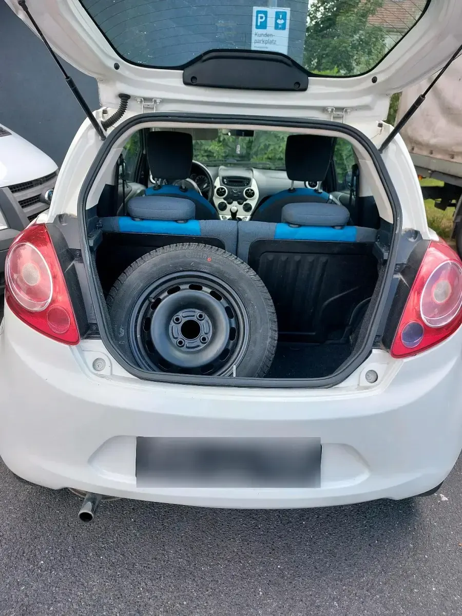 Gebraucht Ford Ka 70 PS (51 kW) 2010 Weiß Kleinwagen