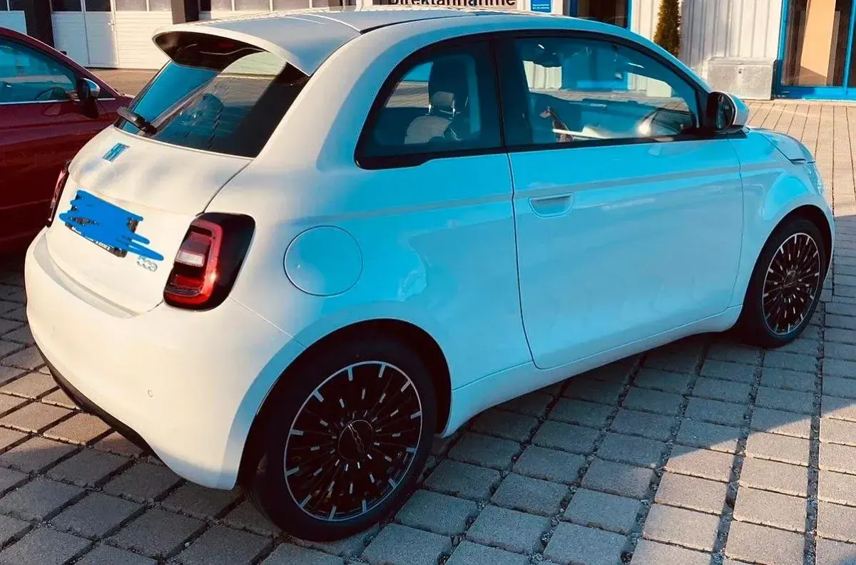 Gebraucht Fiat 500e Icon 86 kW (118 PS) 2022 Weiß Cabrio