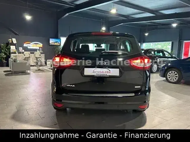 Käytetty Ford C-MAX Titanium 125 HP (91 kW) 2017 Musta Tila-auto