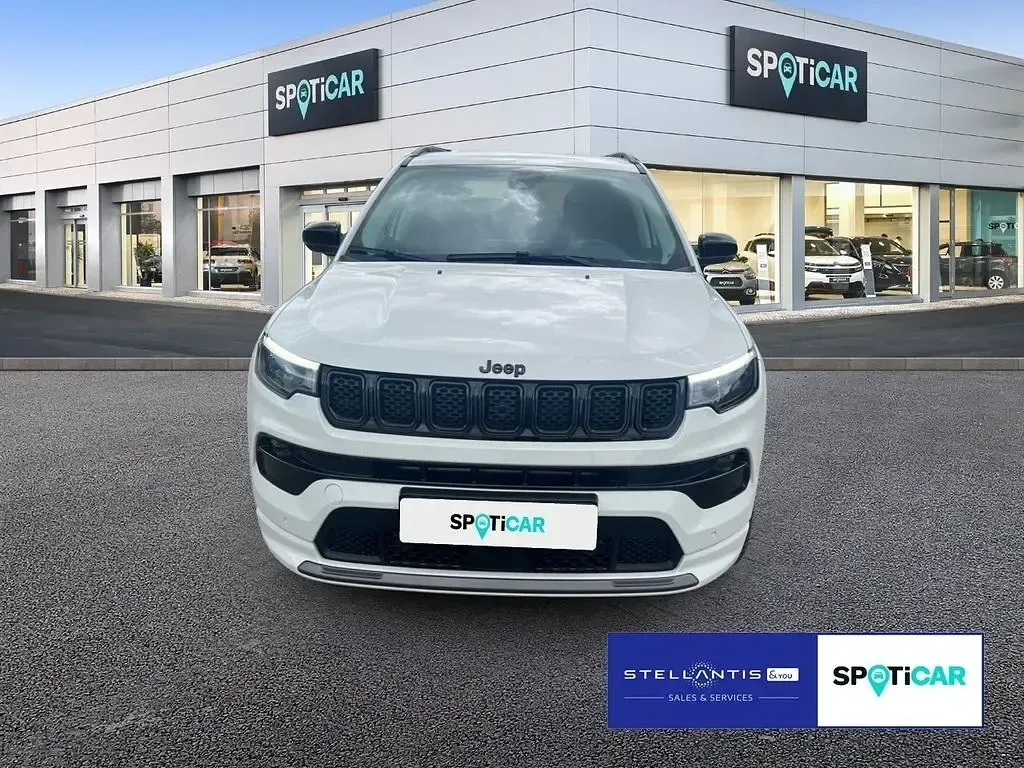 Gebraucht Jeep Compass 131 PS (96 kW) 2024 Weiß SUV