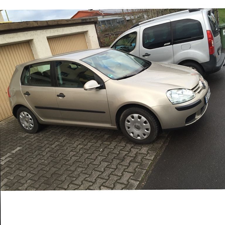 Gold Gebraucht 2004 VW Golf IV Comfortline Limousine | 2.900 € (Fairer Preis) - Bild 1/4