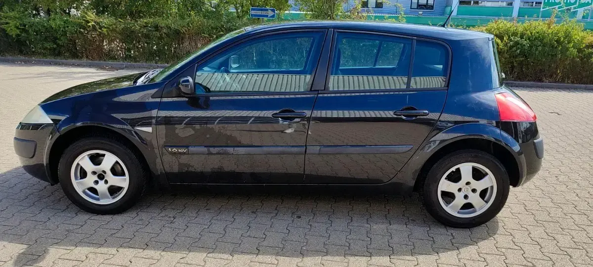 Gebraucht Renault Mégane II 115 PS (84 kW) 2006 Schwarz Kleinwagen
