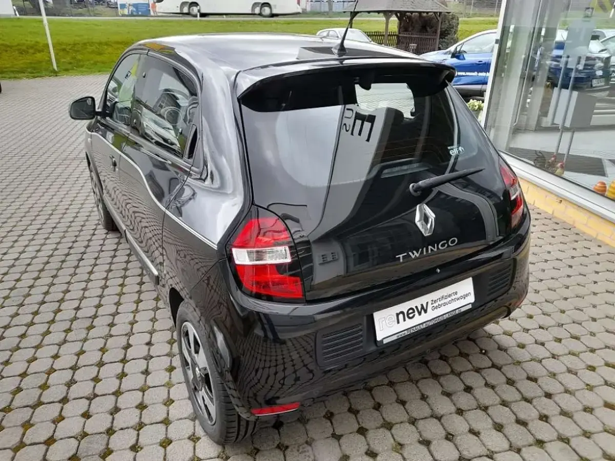 Gebraucht Renault Twingo LIMITED 90 PS (66 kW) 2018 Schwarz Kleinwagen