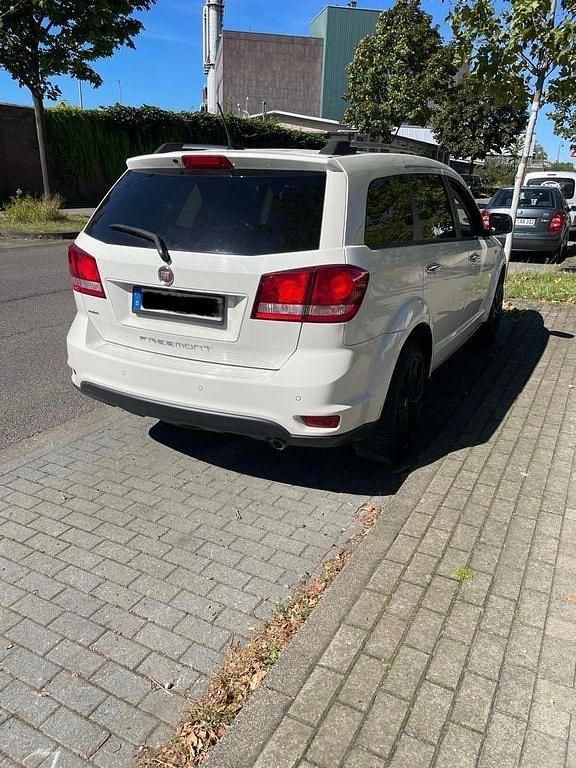 Gebraucht Fiat Freemont 170 PS (125 kW) 2014 Weiß SUV