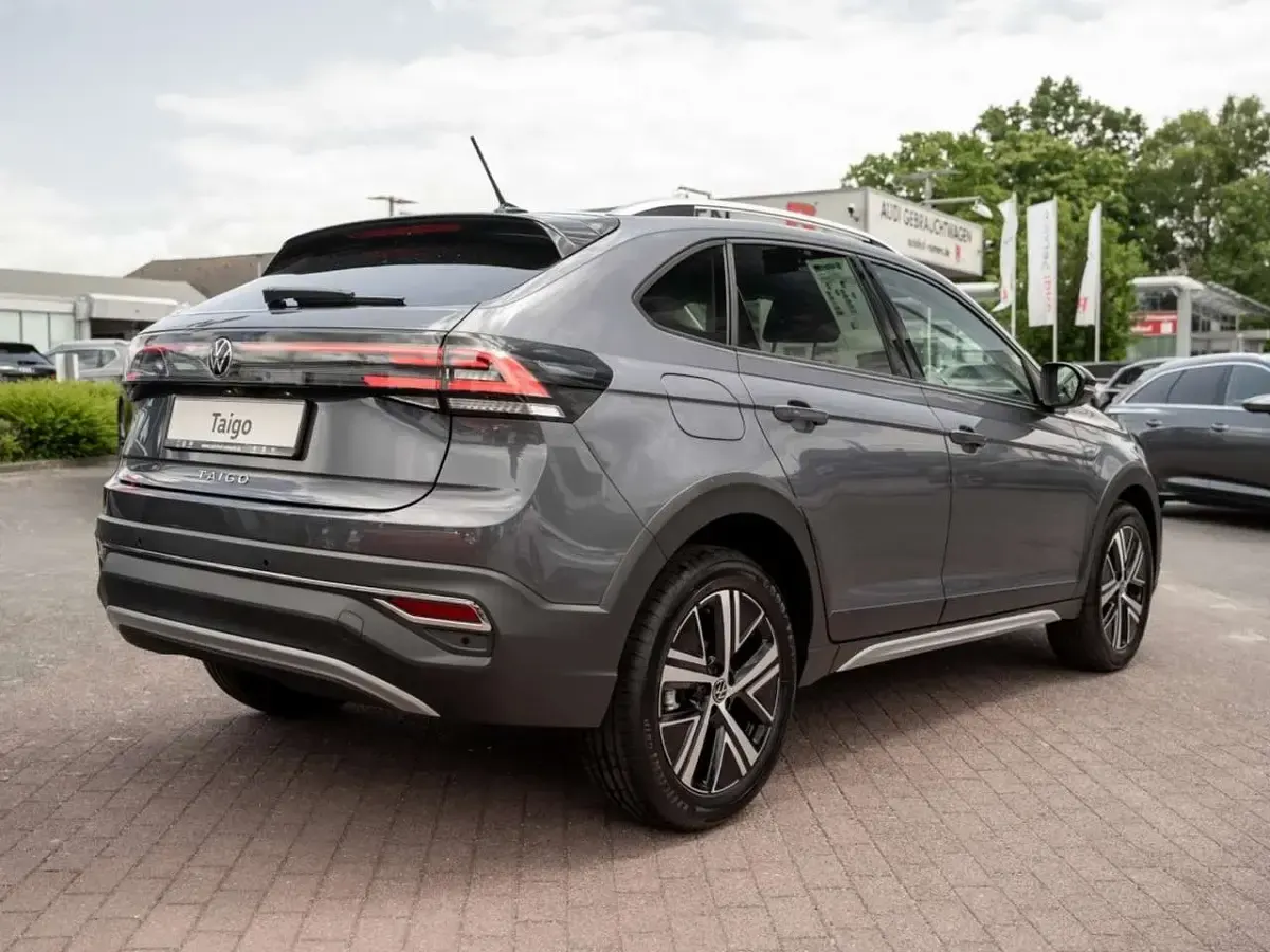 Gebraucht VW Taigo Style 116 PS (85 kW) 2025 Rauchgrau metallic / schwarz SUV