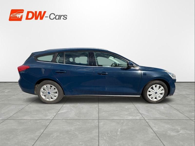 Gebraucht Ford Focus Cool & Connect 125 PS (91 kW) 2019 Blau Kombi