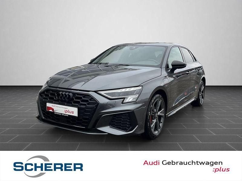Daytonagrau perleffekt Gebraucht 2022 Audi A3 S-Line Limousine | 27.490 € (Fairer Preis) - Bild 1/4