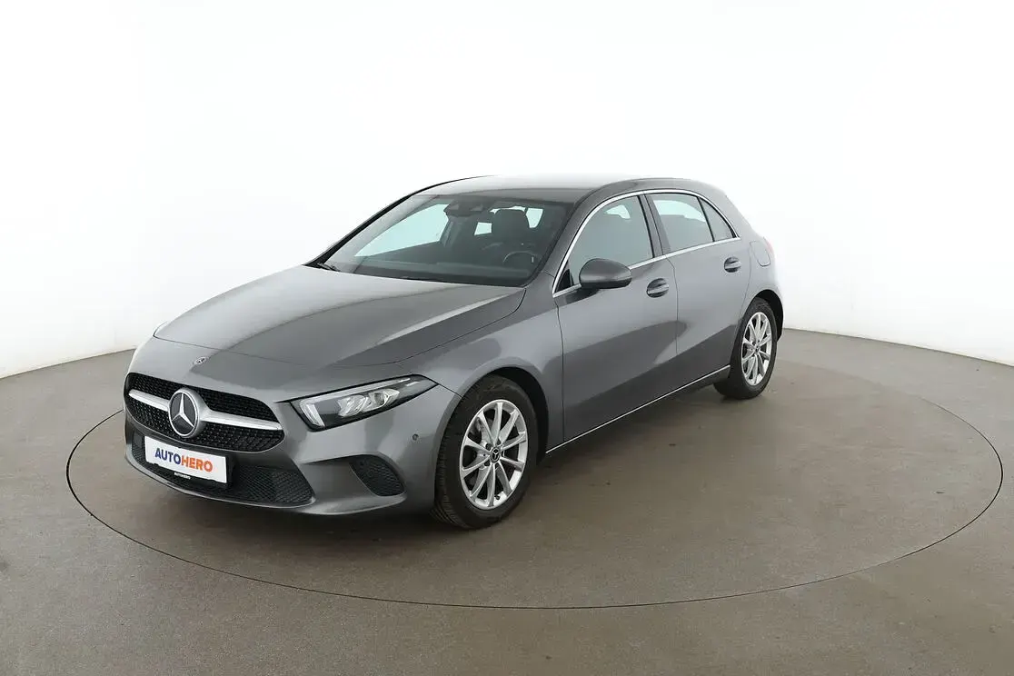 Gebraucht Mercedes A180 Progressive 136 PS (100 kW) 2020 Limousine
