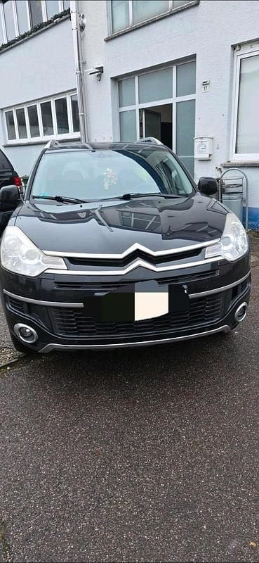 Schwarz Gebraucht 2010 Citroën C-Crosser SUV | 4.399 € (Etwas zu teuer) - Bild 1/4