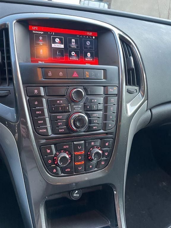 Gebraucht Opel Astra Exklusiv 140 PS (102 kW) 2014 Schwarz Kombi