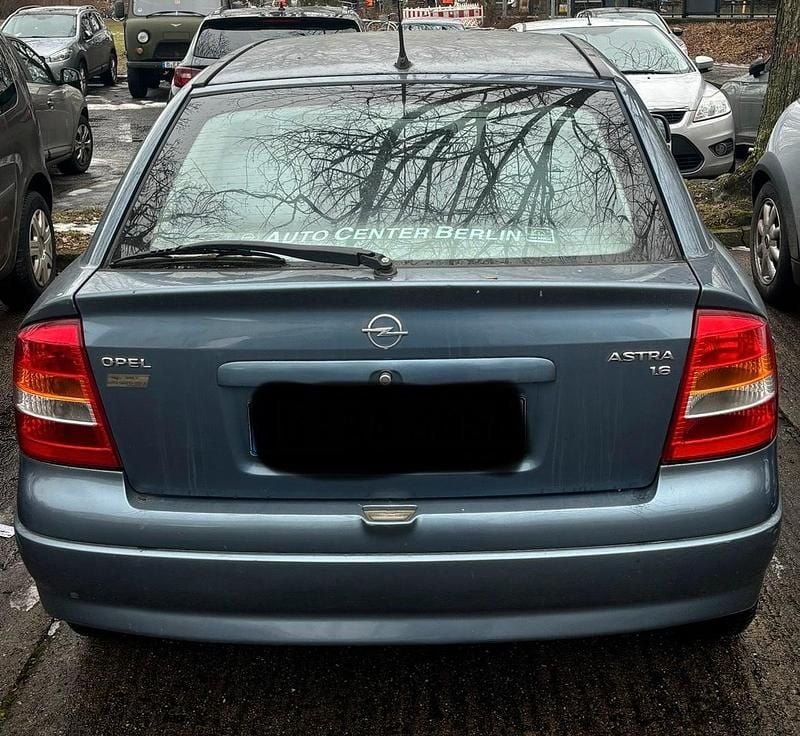 Gebraucht Opel Astra 75 PS (55 kW) 1998 Andere farben Kleinwagen