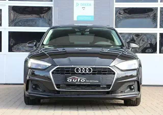 Gebraucht Audi A5 Sportback Comfort 190 PS (139 kW) 2020 Schwarz Kleinwagen