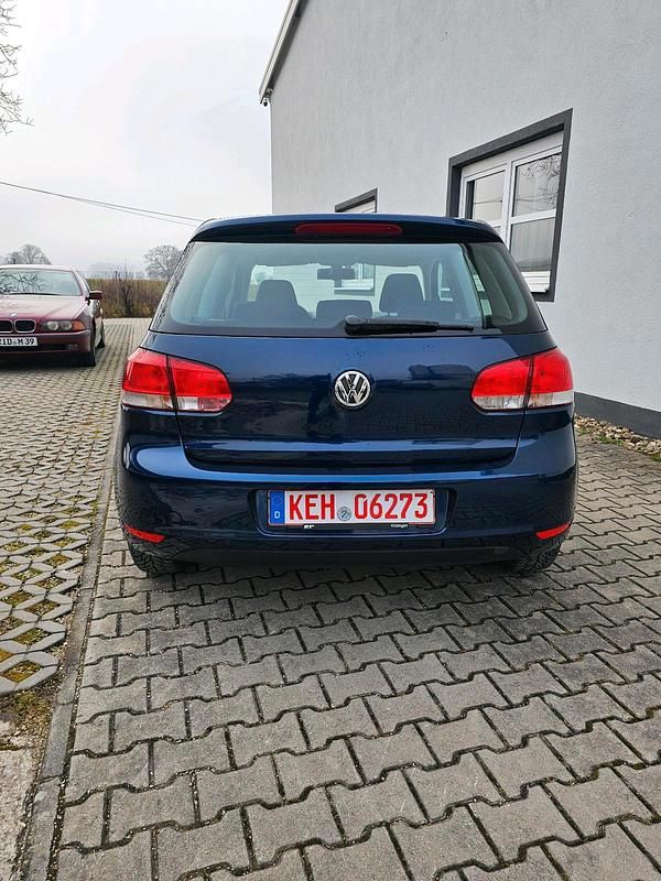 Gebraucht VW Golf VI 80 PS (58 kW) 2009 Blau Kleinwagen