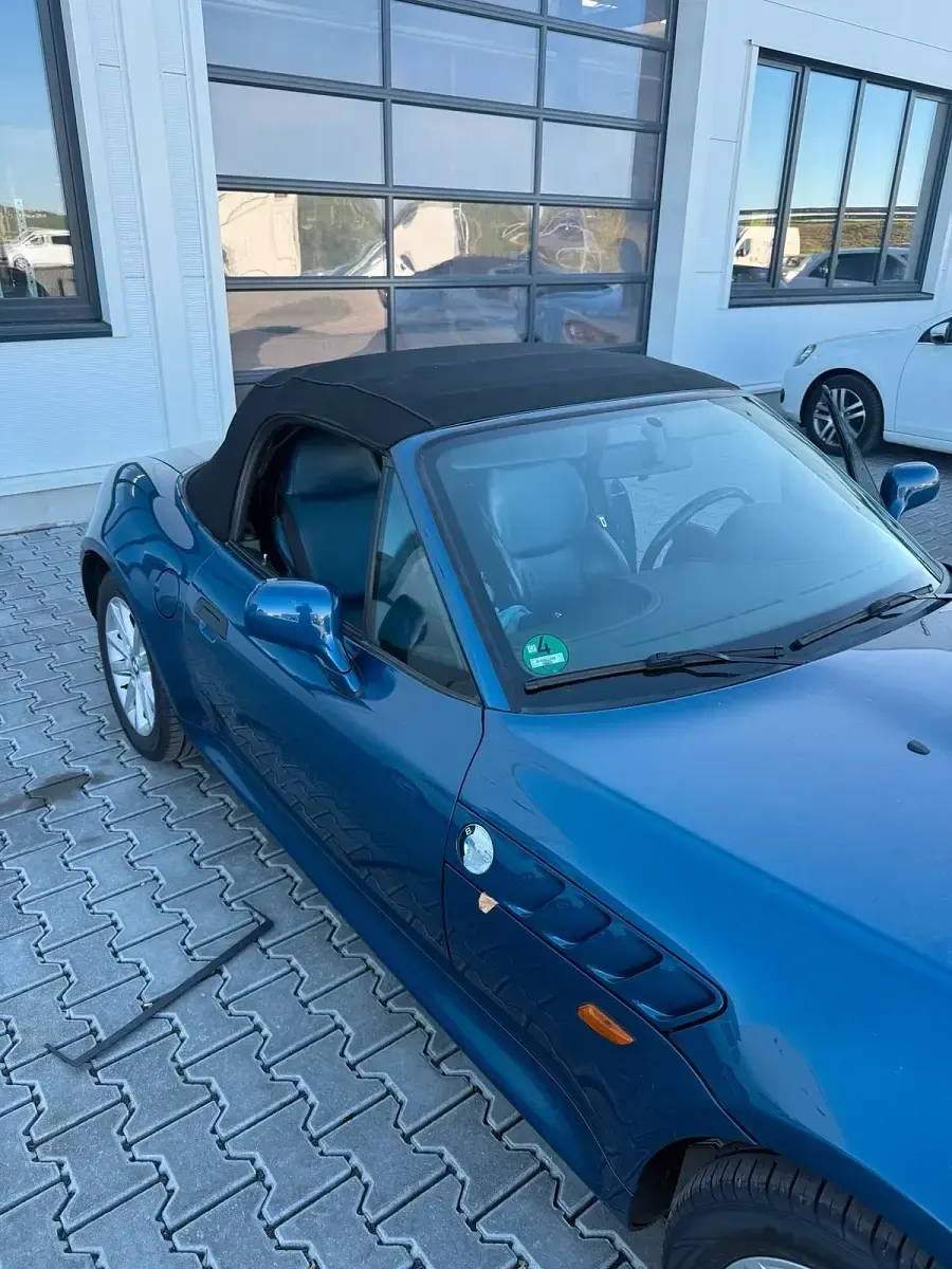 Gebraucht BMW Z3 118 PS (86 kW) 2000 Blau Cabrio