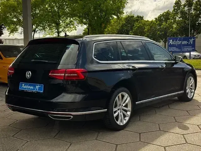 Gebraucht VW Passat Highline 285 PS (209 kW) 2017 Andere Limousine