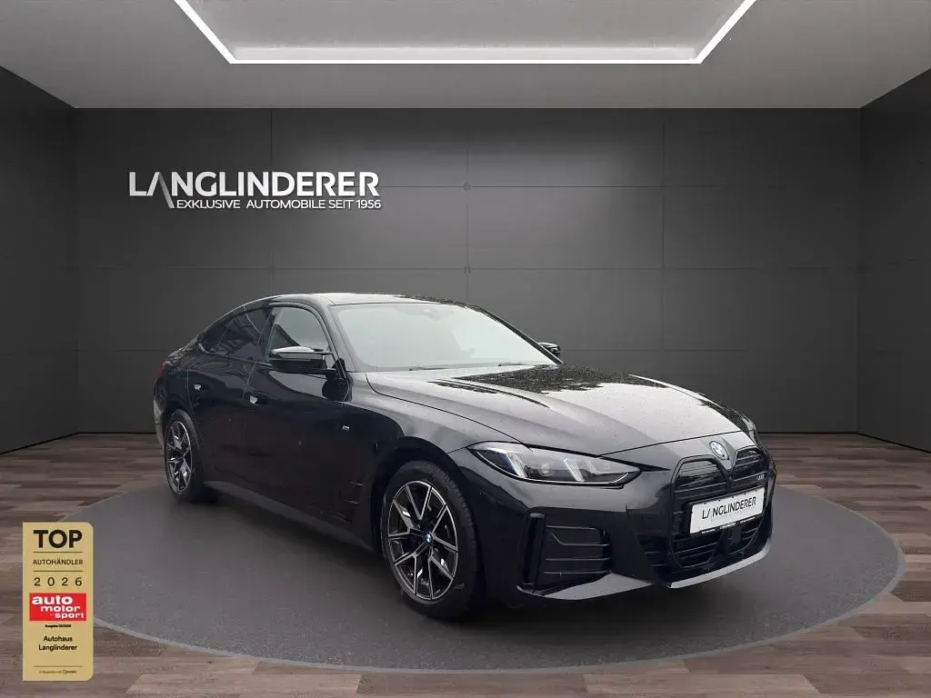 Gebraucht BMW i4 Performance 400 kW (544 PS) 2024 Black sapphire metallic Limousine