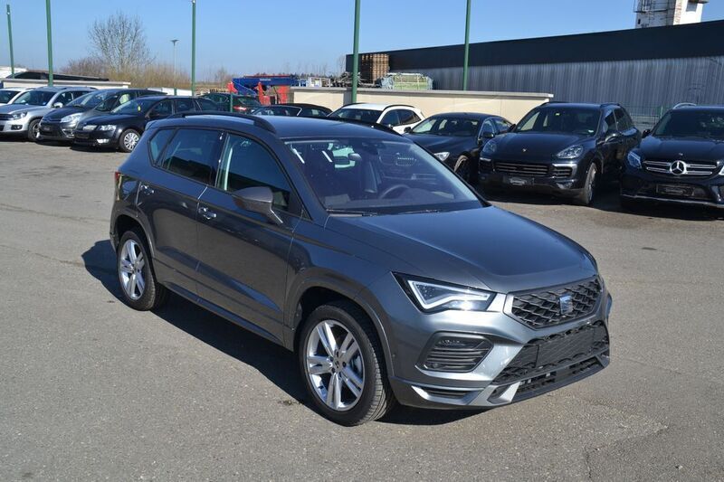 Neu Seat Ateca FR 150 PS (110 kW) 2025 Grau SUV