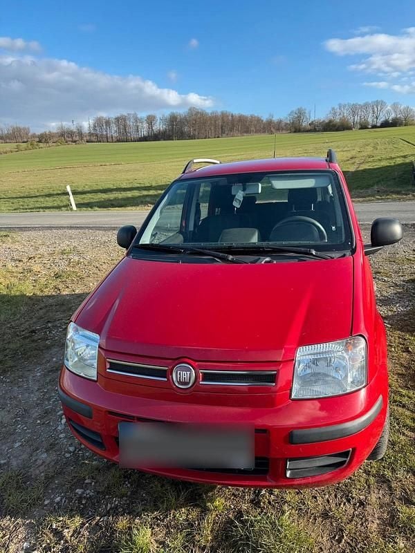 Gebraucht Fiat Panda Dynamic 69 PS (50 kW) 2011 Rot Kleinwagen