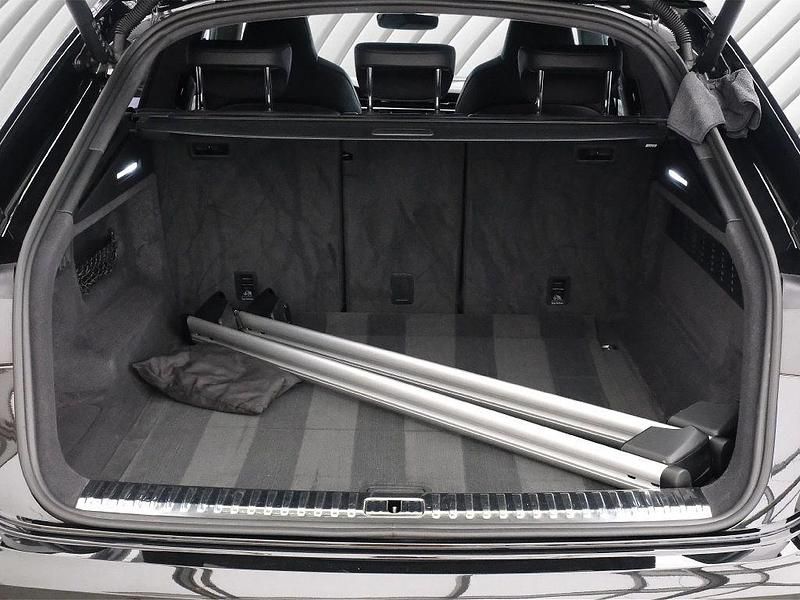 Gebraucht Audi RS Q8 Sport 600 PS (441 kW) 2024 Mythosschwarz metallic SUV