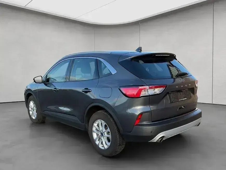 Gebraucht Ford Kuga Titanium 224 PS (164 kW) 2022 Magnetic grey metallic SUV
