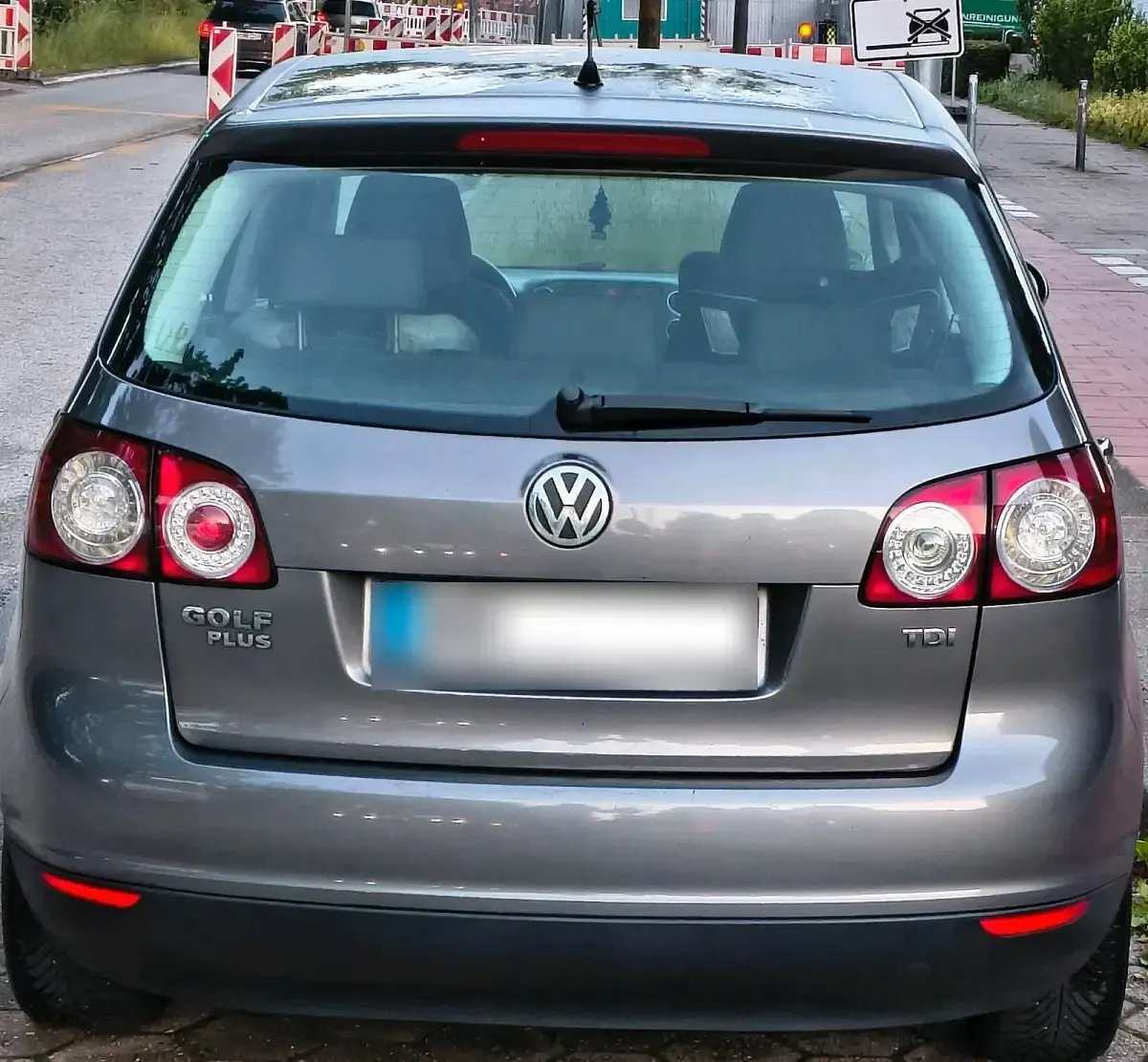 Gebraucht VW Golf Plus Cross 105 PS (77 kW) 2009 Grau Van / Kleinbus