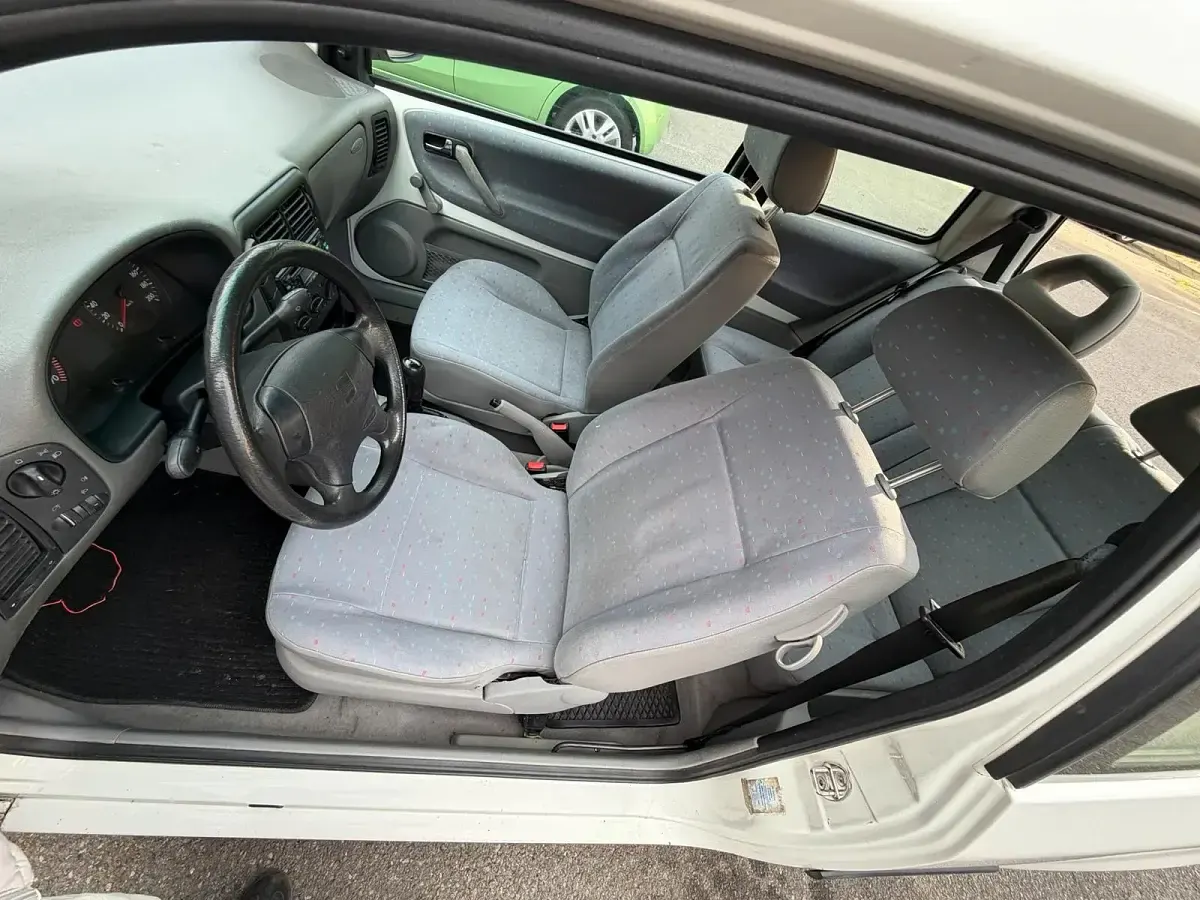 Gebraucht Seat Arosa 50 PS (36 kW) 1998 Weiß Kleinwagen