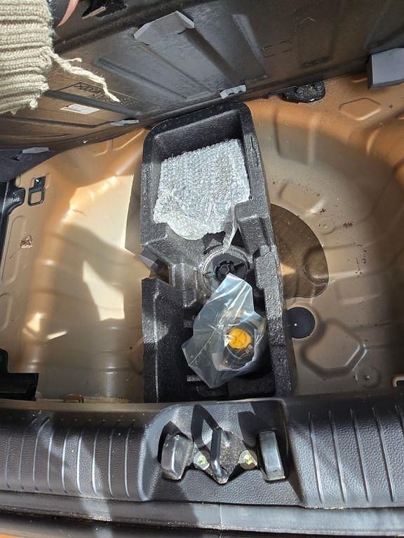 Gebraucht Hyundai i10 67 PS (49 kW) 2014 Orange Kleinwagen