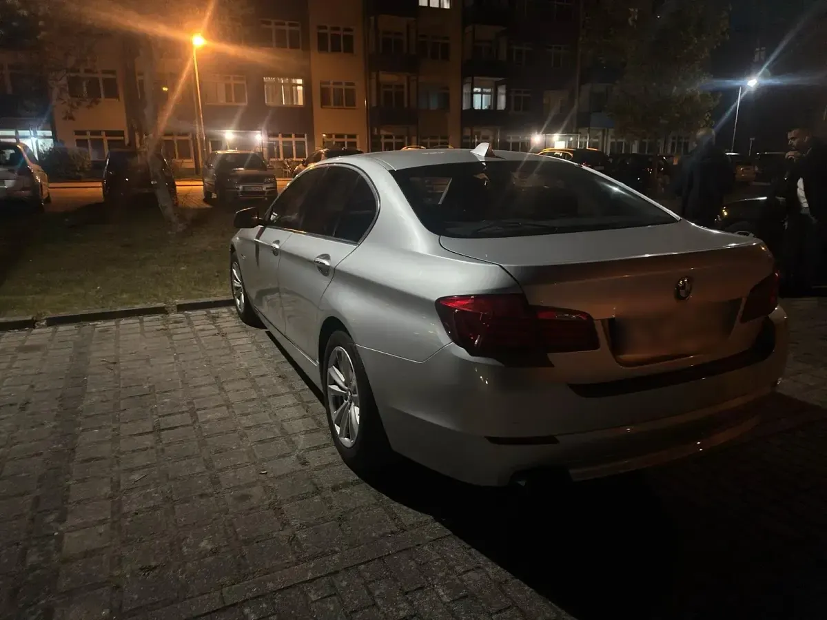 Gebraucht BMW 523 204 PS (150 kW) 2010 Braun Limousine