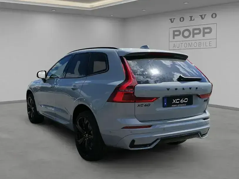 Gebraucht Volvo XC60 Plus 250 PS (183 kW) 2025 Vapour grey SUV