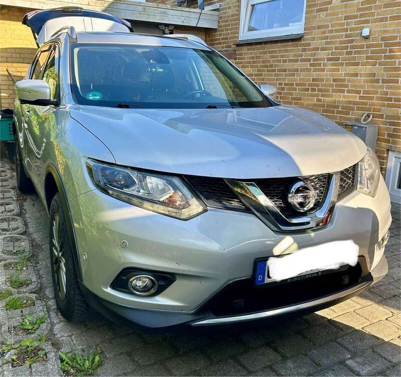 Gebraucht 2016 Nissan X-Trail Tekna SUV | 9.000 € (Superpreis) - Bild 1/4