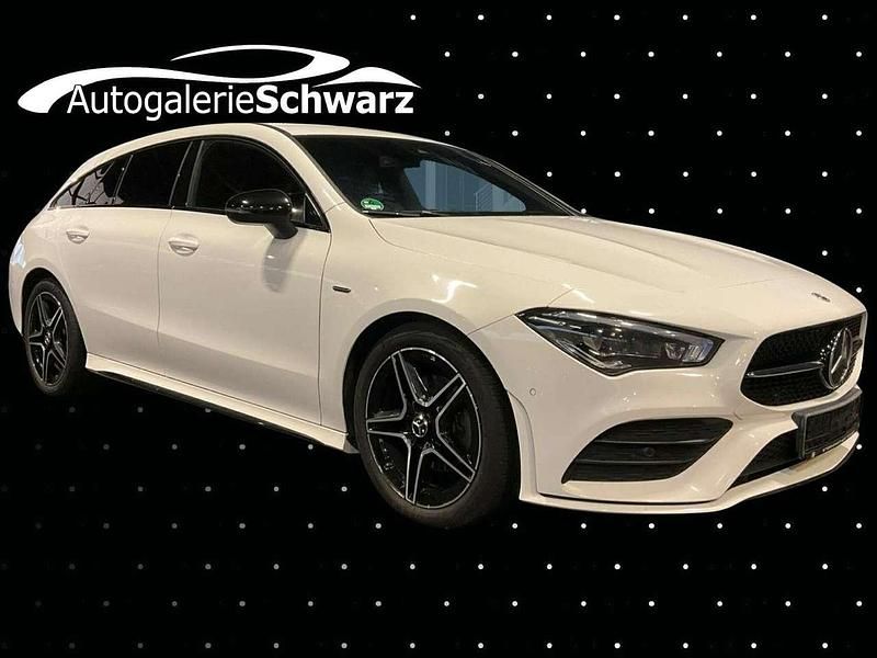 Gebraucht Mercedes CLA200 AMG 150 PS (110 kW) 2022 Amg polarweiss Kombi