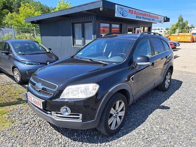Schwarz Gebraucht 2009 Chevrolet Captiva LT SUV | 4.999 € (Fairer Preis) - Bild 1/4