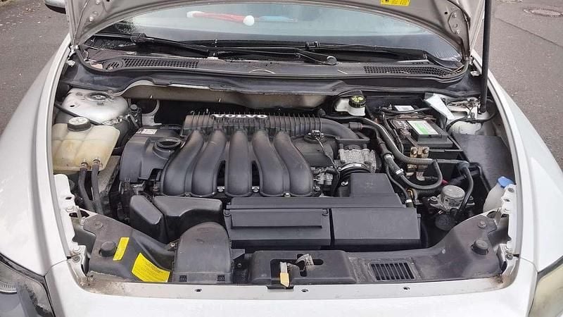 Gebraucht Volvo V50 Momentum 170 PS (125 kW) 2004 Kombi