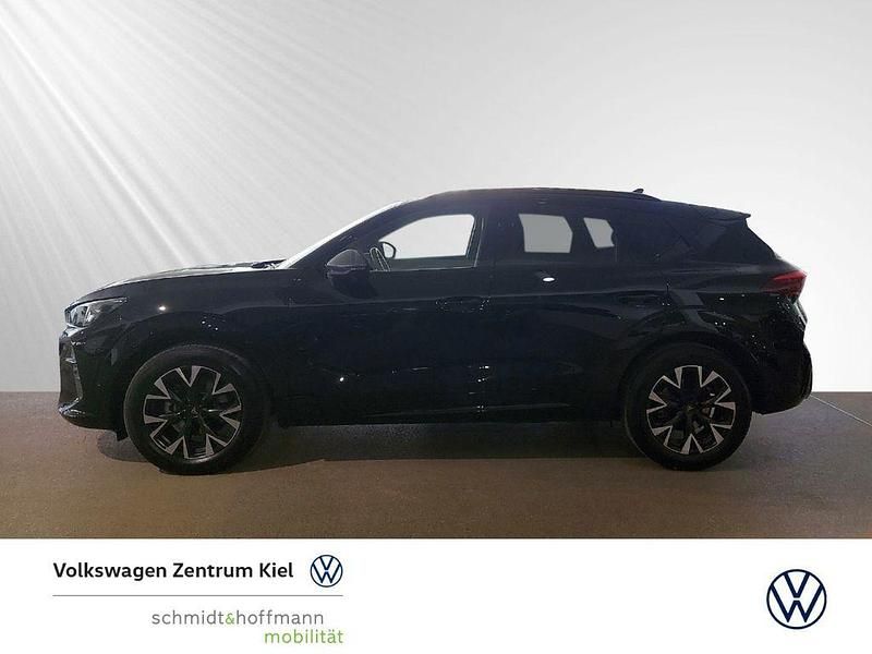 Second-hand Cupra Terramar 150 CP (110 kW) 2025 Negru SUV