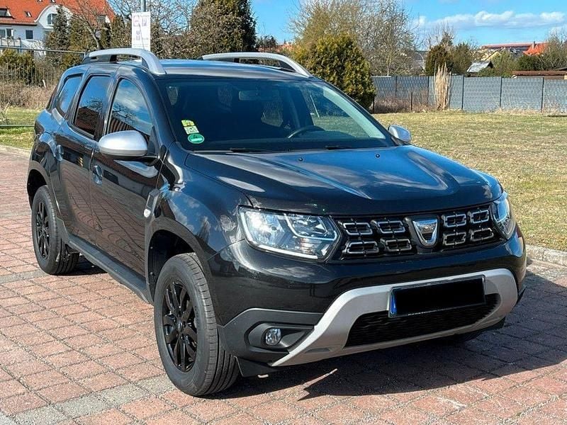 Gebraucht Dacia Duster Comfort 101 PS (74 kW) 2021 Schwarz SUV