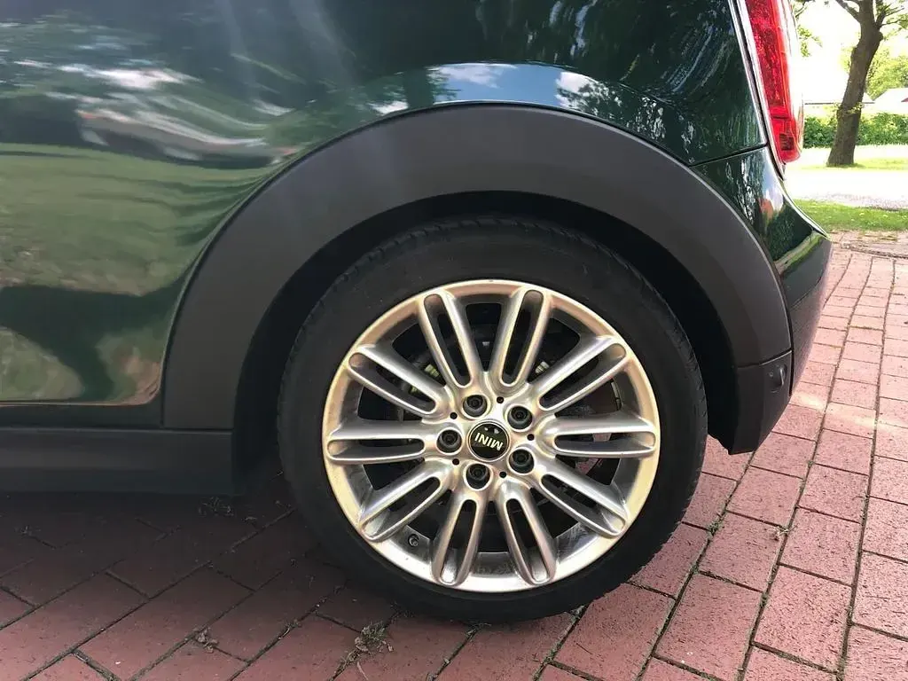 Gebraucht Mini Cooper 136 PS (100 kW) 2019 Grün Kleinwagen