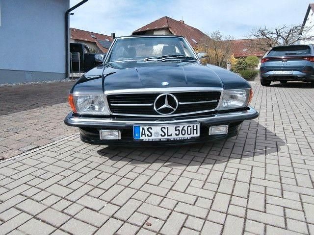 Gebraucht Mercedes 560 222 PS (163 kW) 1986 Schwarz Cabrio
