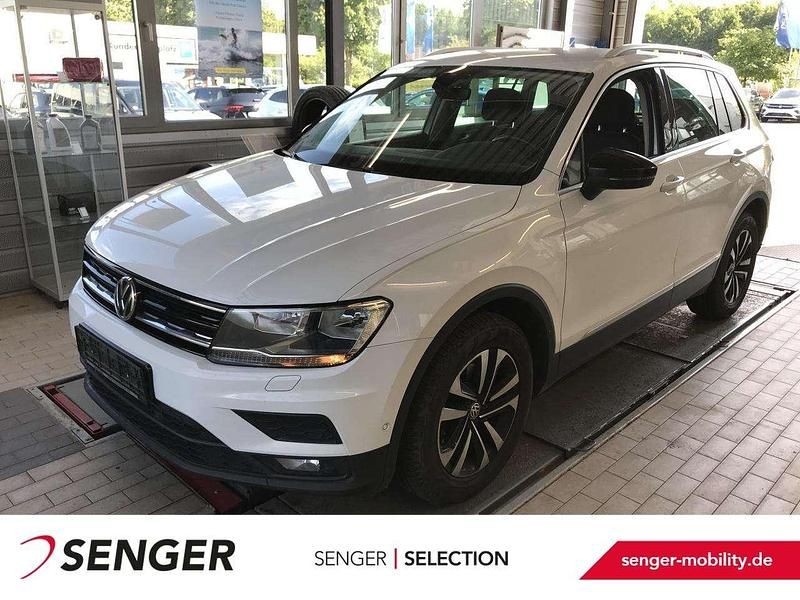 Pure white Gebraucht 2019 VW Tiguan IQ Drive SUV | 20.880 € (Superpreis) - Bild 1/4