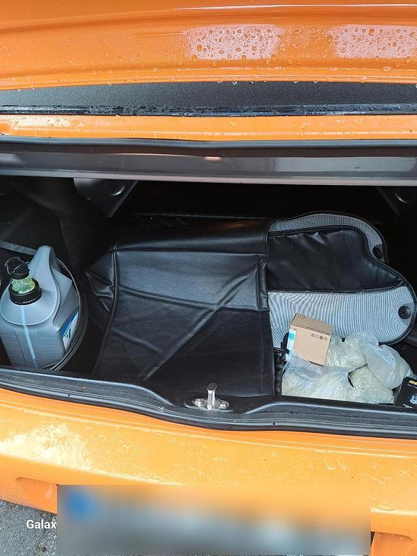 Gebraucht VW Golf Cabriolet 116 PS (85 kW) 2001 Orange Cabrio