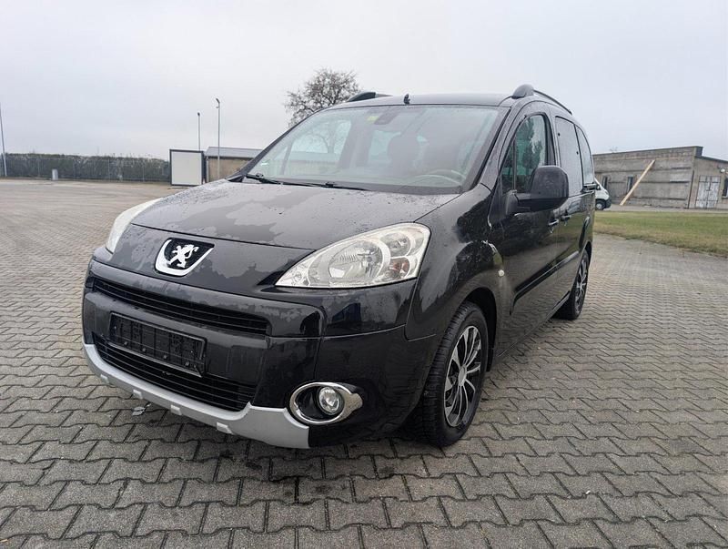 Gebraucht Peugeot Partner 90 PS (66 kW) 2009 Schwarz Van / Kleinbus